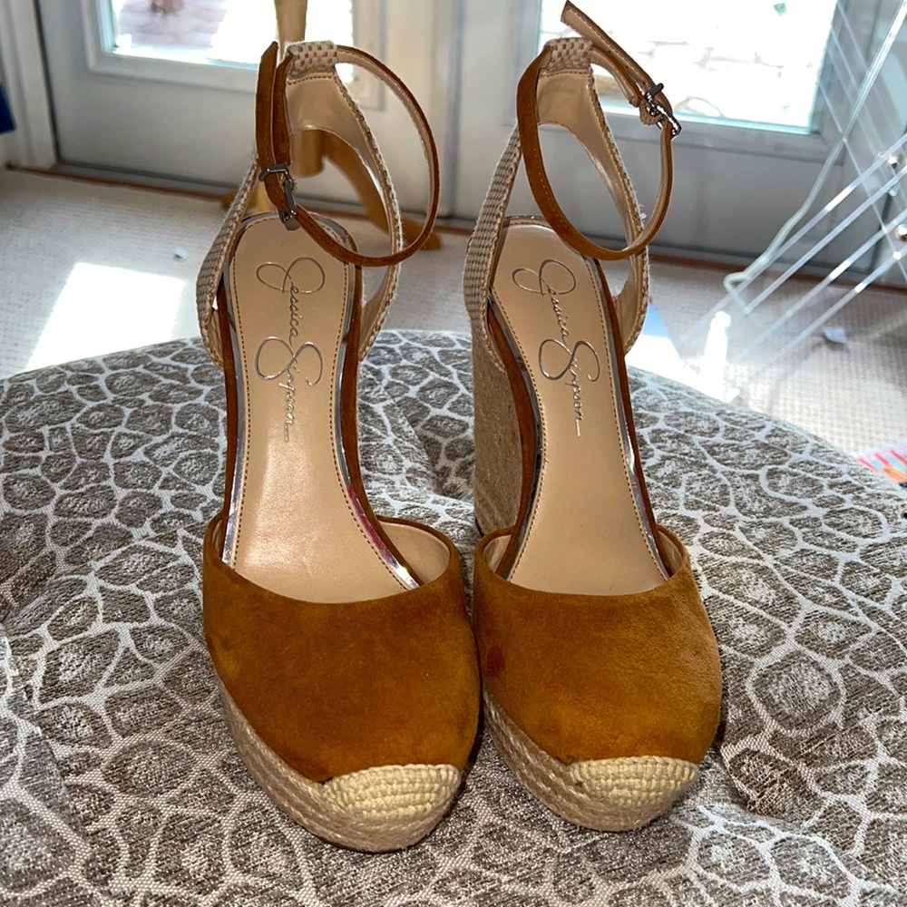 Jessica Simpson Wedges